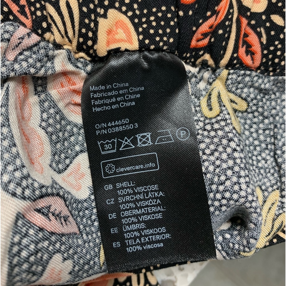 H&M Patterned Trousers - Picture 7 of 7